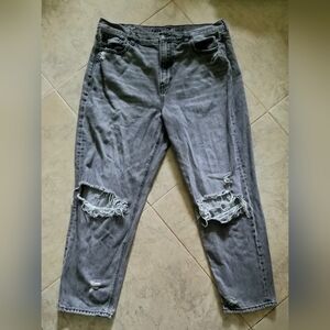 American Eagle Outfitters Distressed Gray Ripped Jeans 100% Cotton